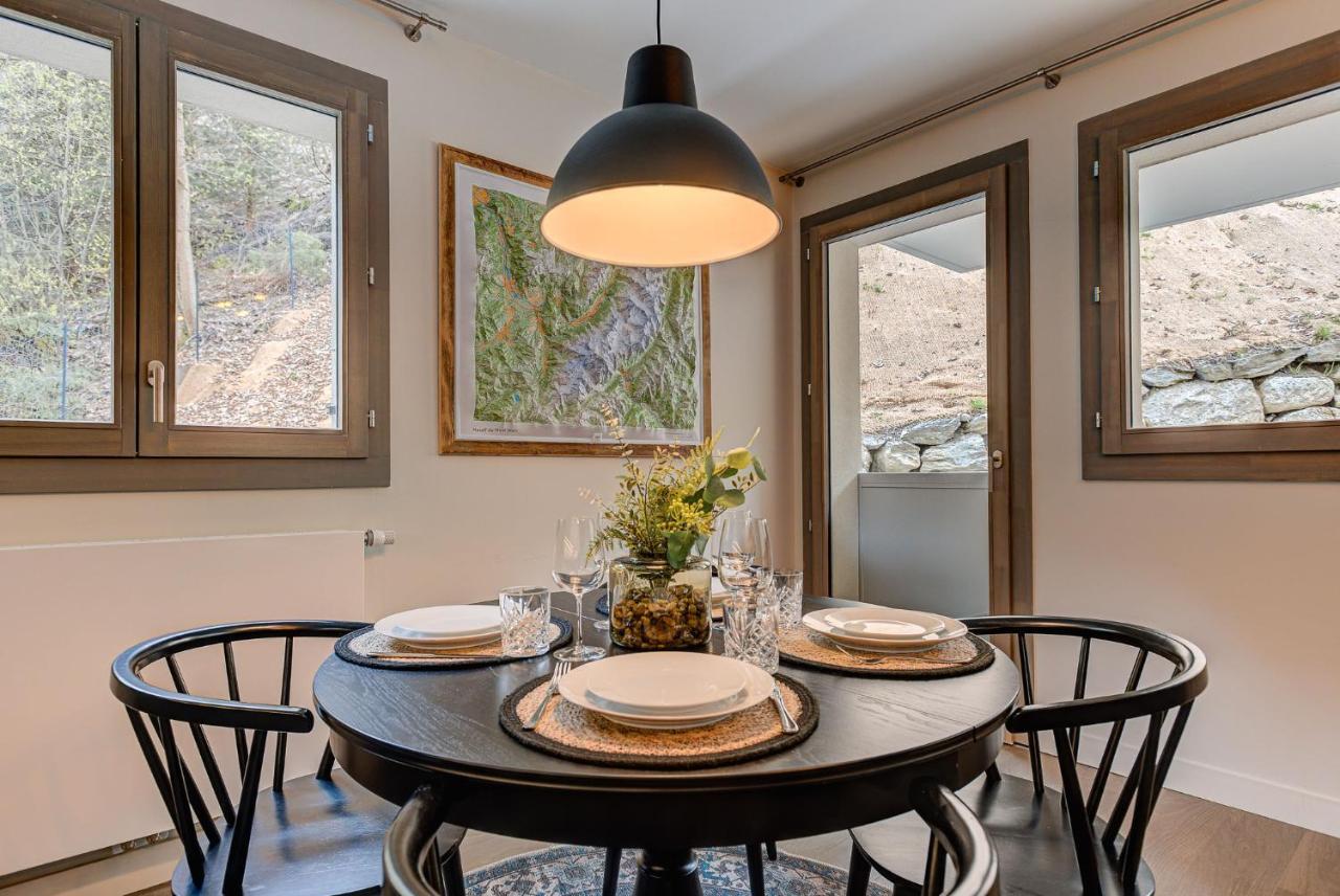 White Pearl A02 - Alpes Travel - Chamonix - Sleeps 4 Leilighet Eksteriør bilde